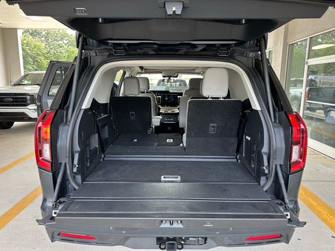Certified 2025 Ford Expedition Active AWD/4WD image 28