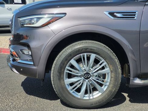 Used 2024 INFINITI QX80 Luxe AWD/4WD image 10
