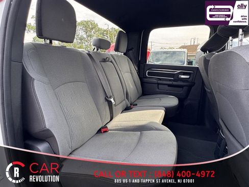 Used 2024 RAM 2500 Big Horn AWD/4WD image 48