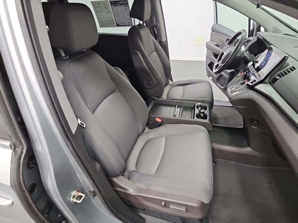 Used 2018 Honda Odyssey EX image 35