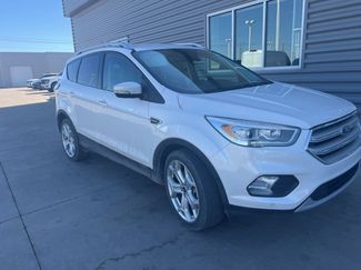 Used 2018 Ford Escape Titanium video 1