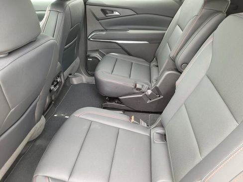 New 2026 Chevrolet Traverse Z71 w/ Enhanced Driving Package image 12