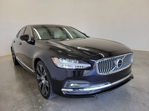 Certified 2023 Volvo S90 B6 Plus AWD/4WD image 4