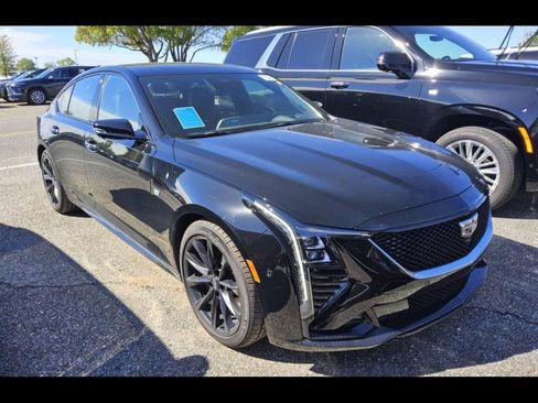 Used 2025 Cadillac CT5 Sport image 2