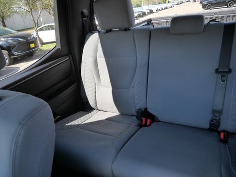 Used 2025 Toyota Tundra SR5 AWD/4WD image 13