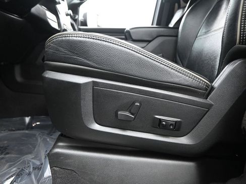 Used 2022 RAM 2500 Limited image 16