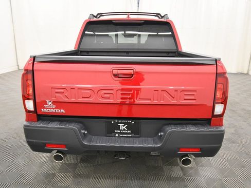 Certified 2025 Honda Ridgeline RTL image 7