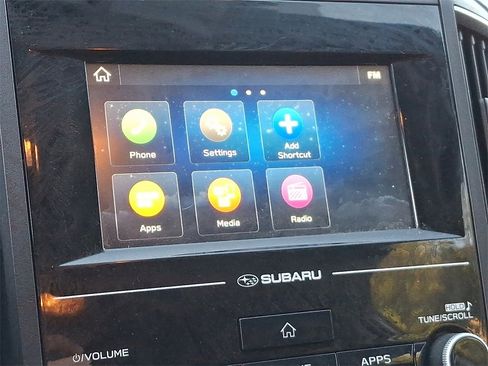 Used 2023 Subaru Crosstrek 2.0i image 16