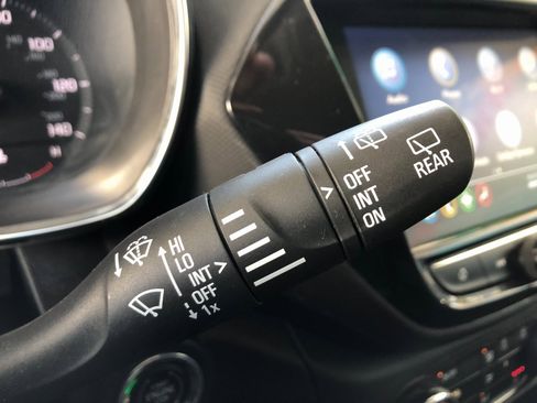 Certified 2023 Chevrolet TrailBlazer LT w/ LPO, Blackout Package image 31