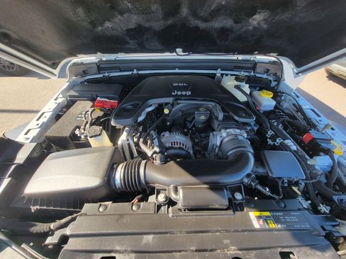 Certified 2020 Jeep Wrangler Unlimited Sport S image 37