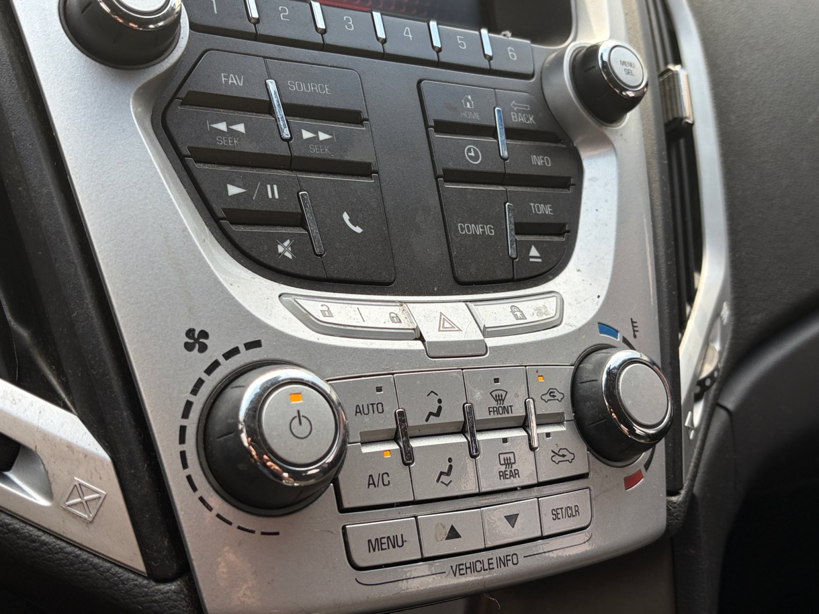 Used 2014 GMC Terrain SLE AWD/4WD image 23