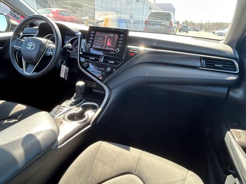 Used 2023 Toyota Camry LE FWD image 20
