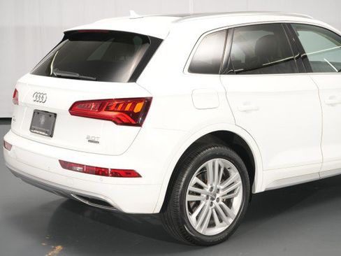 Used 2018 Audi Q5 2.0T Premium Plus w/ Premium Plus Package AWD/4WD image 15
