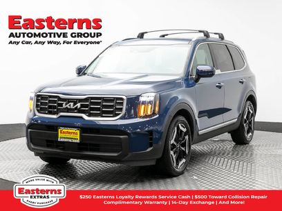 Used 2024 Kia Telluride S w/ S Sunroof Package