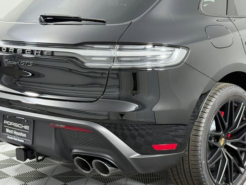 New 2026 Porsche Macan GTS image 13