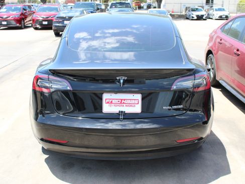 Used 2022 Tesla Model 3 Performance AWD/4WD image 7