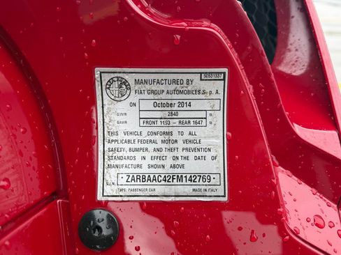 Used 2015 Alfa Romeo 4C Launch Edition w/ Convenience Group image 32