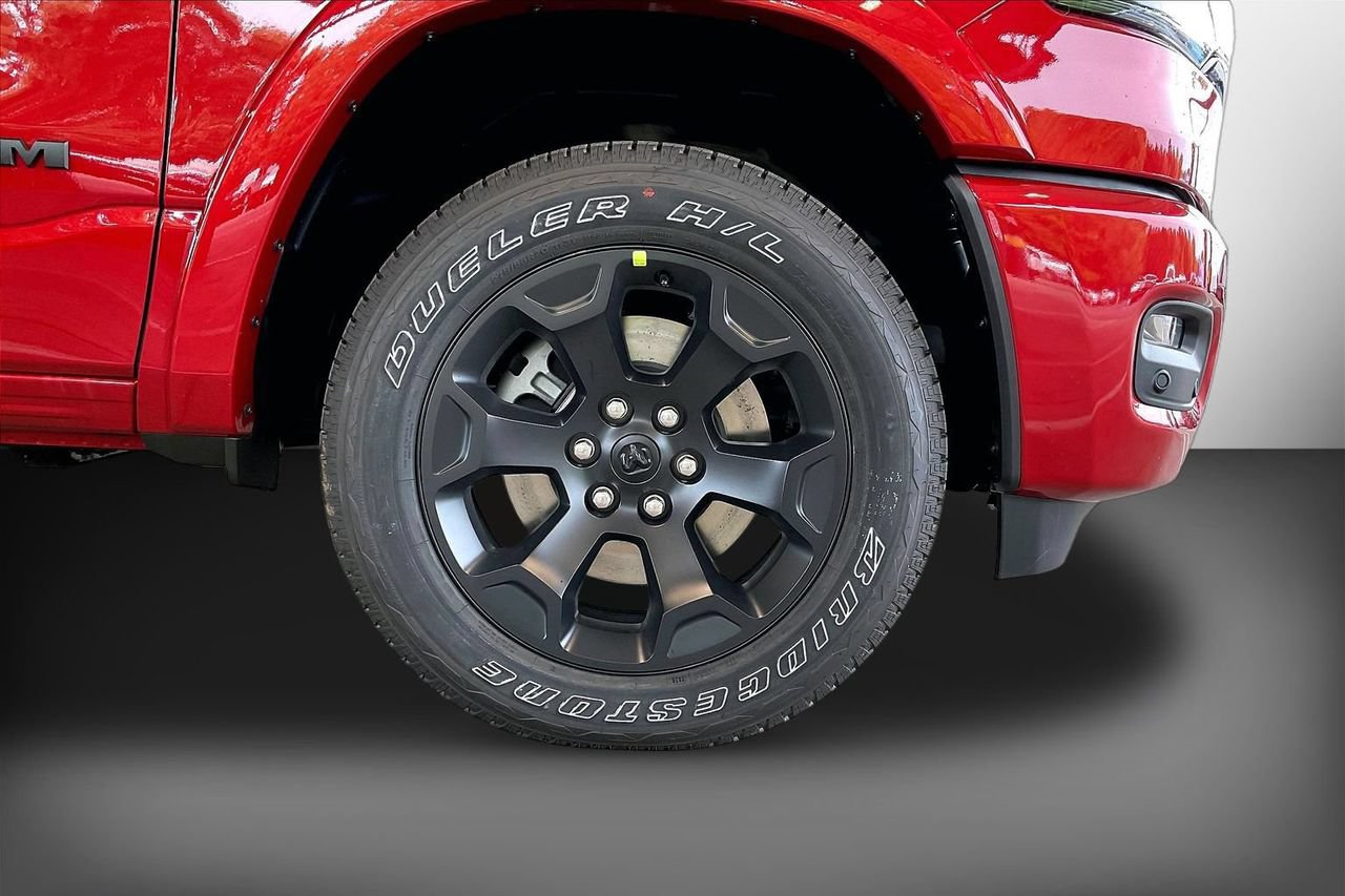 New 2026 RAM 1500 Big Horn AWD/4WD image 29