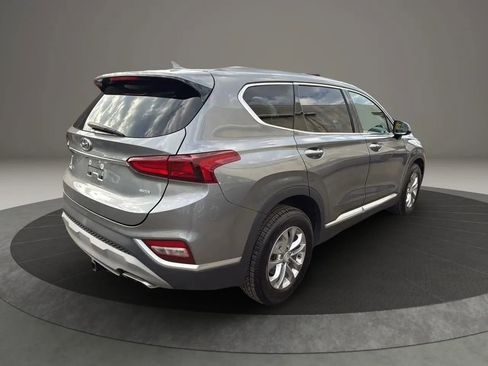 Used 2019 Hyundai Santa Fe SEL AWD/4WD image 5