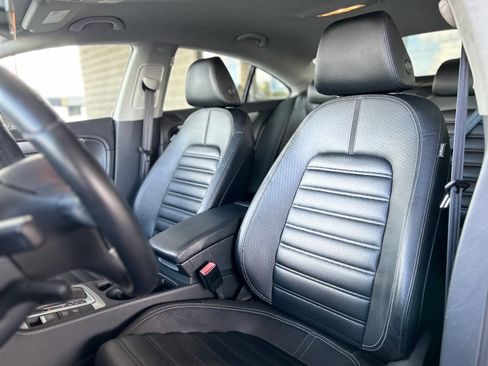 Used 2012 Volkswagen CC Sport FWD image 38