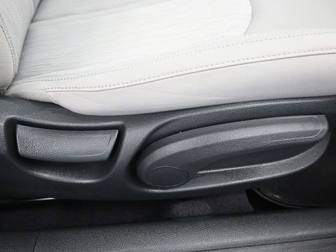 Used 2016 Hyundai Sonata SE image 39