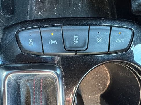 Certified 2023 Chevrolet TrailBlazer RS w/ Convenience Package image 5