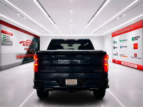 Used 2020 Chevrolet Silverado 1500 RST w/ Z71 Off-Road Package AWD/4WD image 6