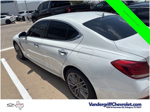 Used 2021 Genesis G70 2.0T RWD image 7