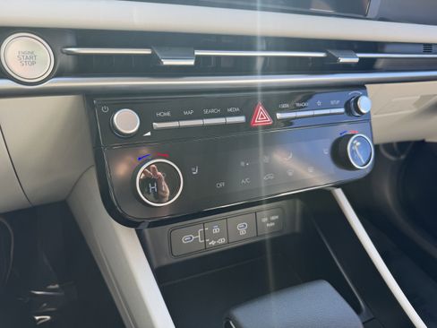 New 2026 Hyundai Tucson SEL image 38