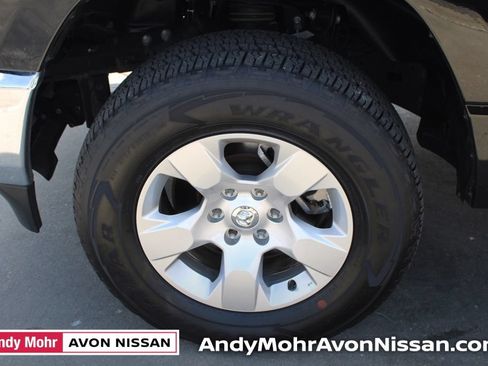Used 2022 RAM 1500 Big Horn AWD/4WD image 12
