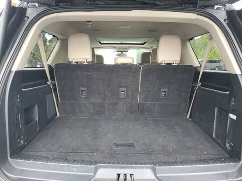 Used 2024 Ford Expedition Max Limited RWD image 8