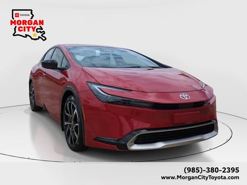 New 2026 Toyota Prius Plug-In Hybrid FWD image 1