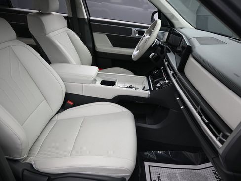 Used 2024 Hyundai Santa Fe SEL image 34