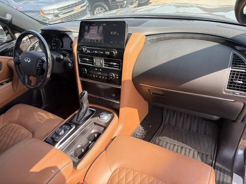 Used 2024 INFINITI QX80 Sensory AWD/4WD image 16