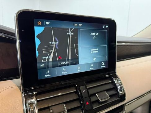 Used 2021 Lincoln Navigator Reserve w/ Luxury Package image 23