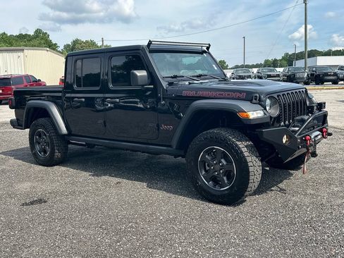 Used 2023 Jeep Gladiator Rubicon w/ Trailer Tow Package AWD/4WD image 4
