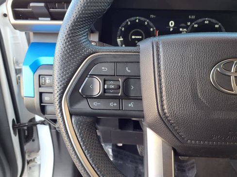 Certified 2025 Toyota Tacoma TRD Off-Road image 10