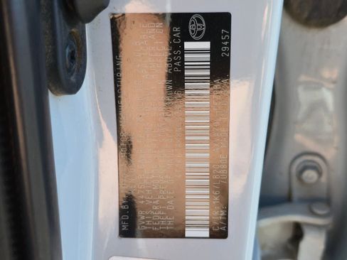 Used 2022 Toyota Camry XSE image 21