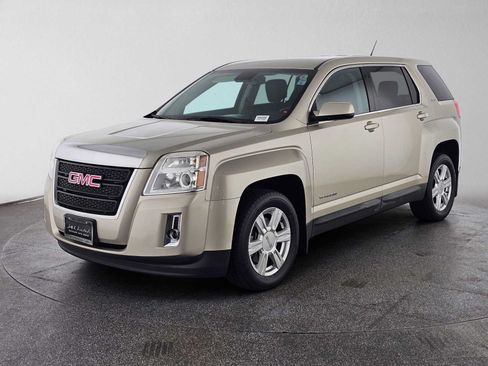 Used 2014 GMC Terrain SLE w/ LPO, Protection Package FWD image 7