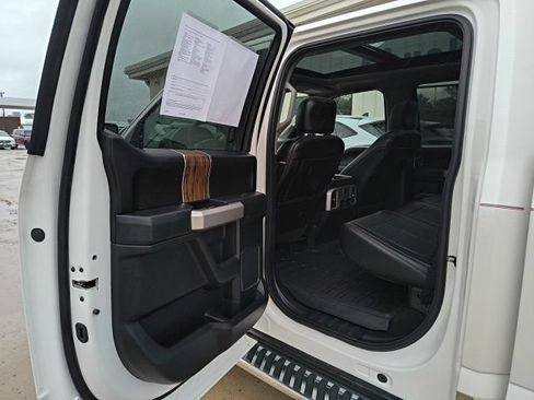Used 2018 Ford F150 Lariat AWD/4WD image 18