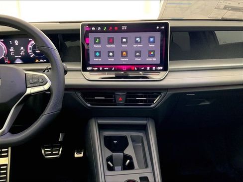New 2026 Volkswagen Tiguan SE R-Line AWD/4WD image 7