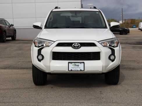Used 2019 Toyota 4Runner SR5 Premium image 2