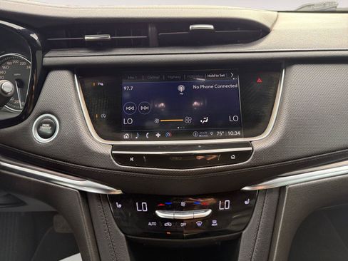 Used 2022 Cadillac XT5 Luxury AWD/4WD image 14
