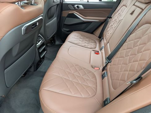 New 2026 BMW X5 sDrive40i w/ M Sport Package image 15