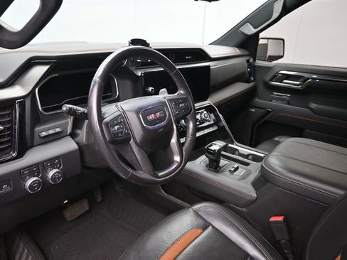 Used 2023 GMC Sierra 1500 AT4 w/ AT4 Premium Package image 19