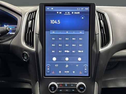 Used 2024 Ford Edge SEL image 18