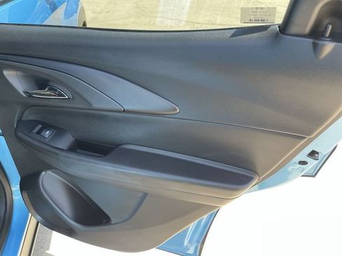 Used 2025 Chevrolet TrailBlazer RS w/ Convenience Package FWD image 14