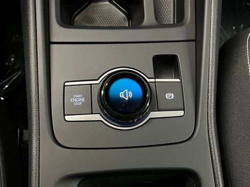 New 2025 Volkswagen Tiguan S AWD/4WD image 13
