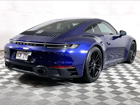 Certified 2022 Porsche 911 Carrera GTS RWD image 9