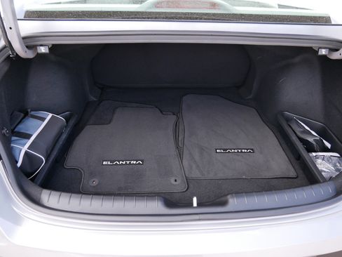 Certified 2026 Hyundai Elantra Sport w/ Cargo Package FWD image 18